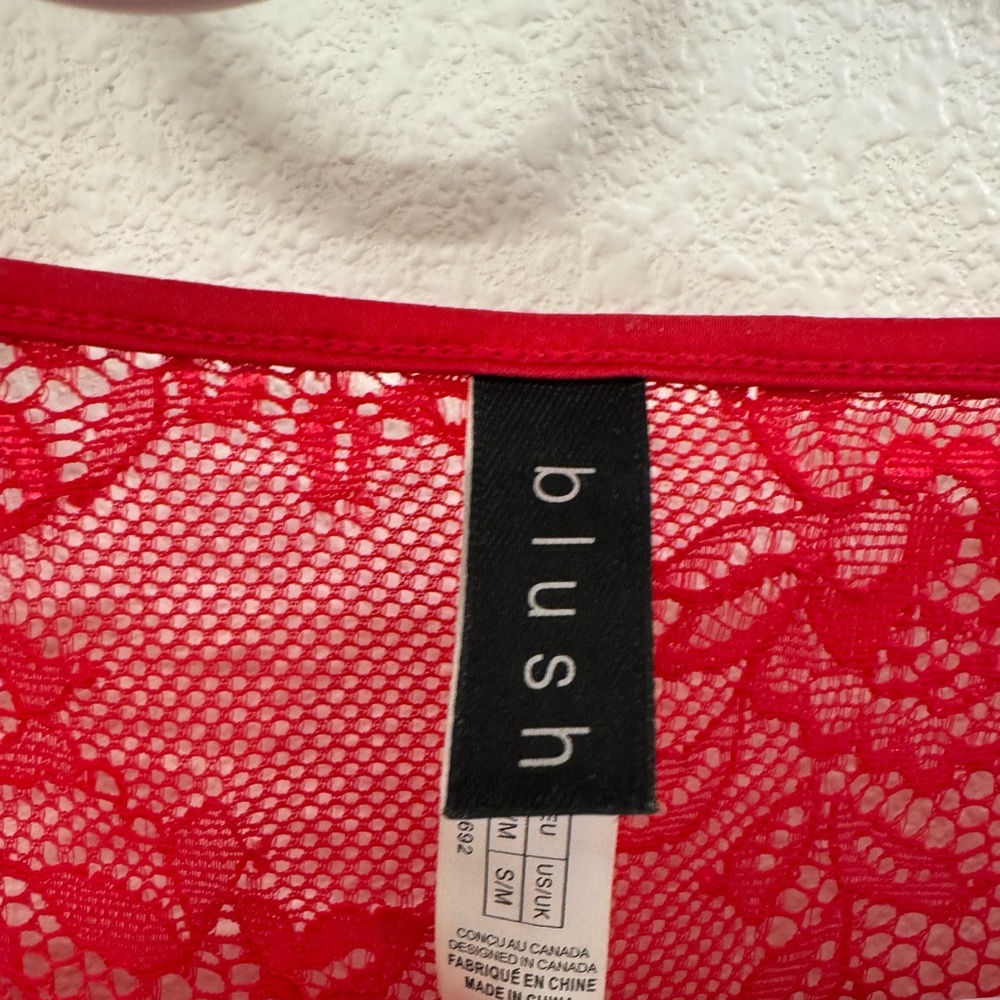 Blush Lingerie Spanish Red Lace Kimono View 4